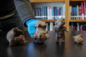 México repatria 160 bienes patrimoniales desde cuatro países