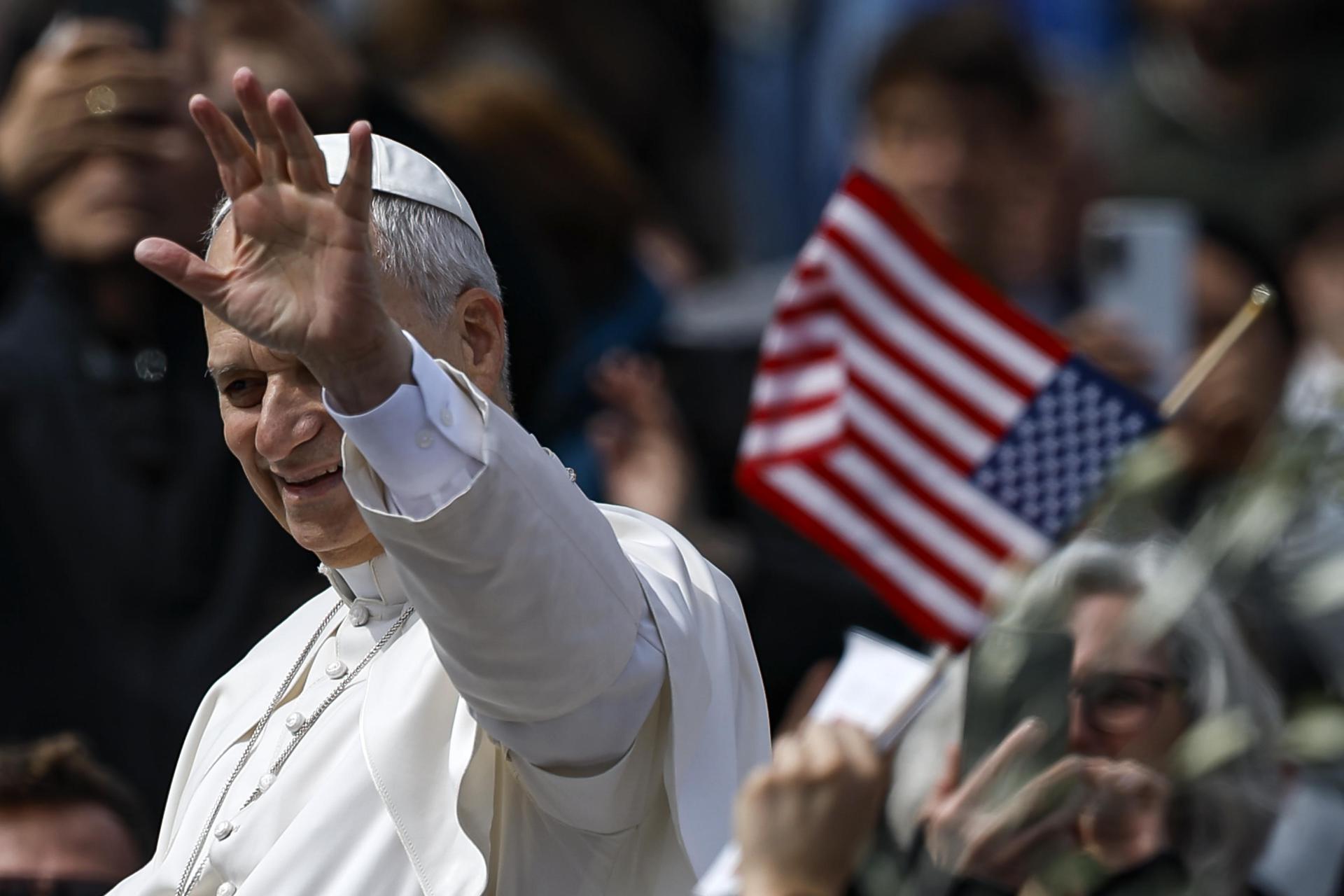 Trump anuncia retirada de EE.UU. de Irán en dos o tres semanas tras declarar logro de objetivos militares