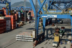 Inflación en México alcanza 4.59% en marzo; Banco Mundial proyecta crecimiento débil del 2.1% para América Latina en 2026