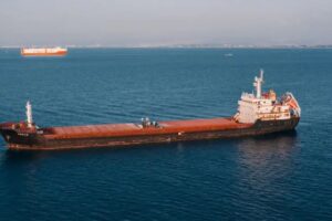 Trump anuncia operación militar en el Estrecho de Ormuz; Irán lo califica de ‘noticias falsas’