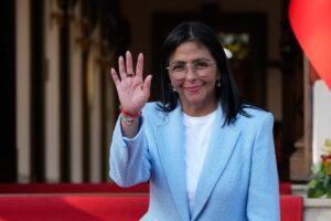 Delcy Rodríguez cumple tres meses como presidenta interina mientras EE.UU. levanta sanciones