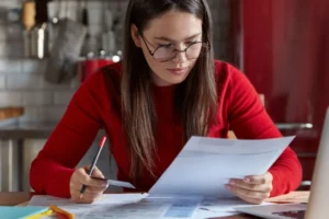 SAT establece del 1 al 30 de abril periodo para declaración anual 2026