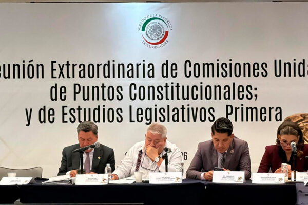 Aprueban reserva que permite reelección de magistrados del TEPJF y extiende su estancia hasta 18 años