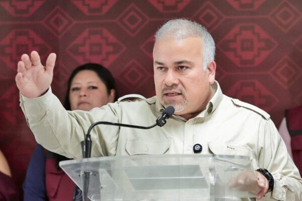 Morena deslinda apoyo en seguridad de fines electorales; PAN y MC enfrentan críticas en Michoacán y Jalisco