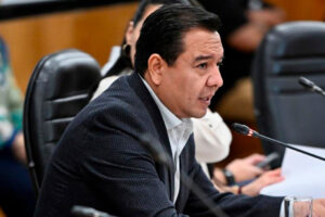 Bancada del PAN critica aumento en tarifas de peaje federal por impacto económico