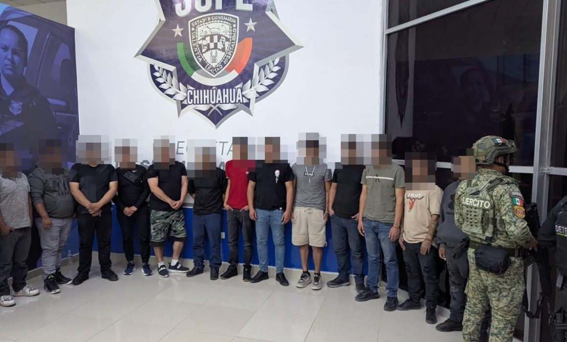 Operativo conjunto rescata a 15 migrantes y detiene a cinco presuntos responsables en Ciudad Juárez