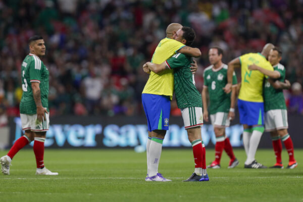 Triunfos deportivos en México: Rahm domina en golf, Chivas lidera el fútbol y Zonkeys igualan playoffs