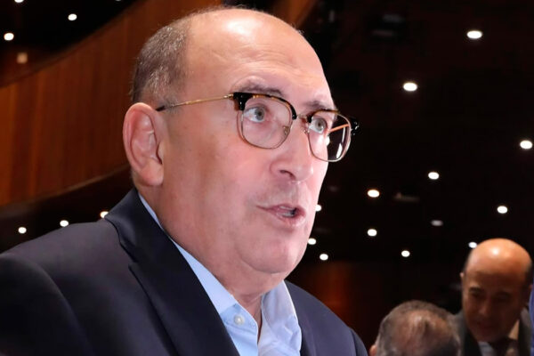 Presenta Morena iniciativa para mover elección judicial a 2028; PRI advierte inconsistencias en revocación