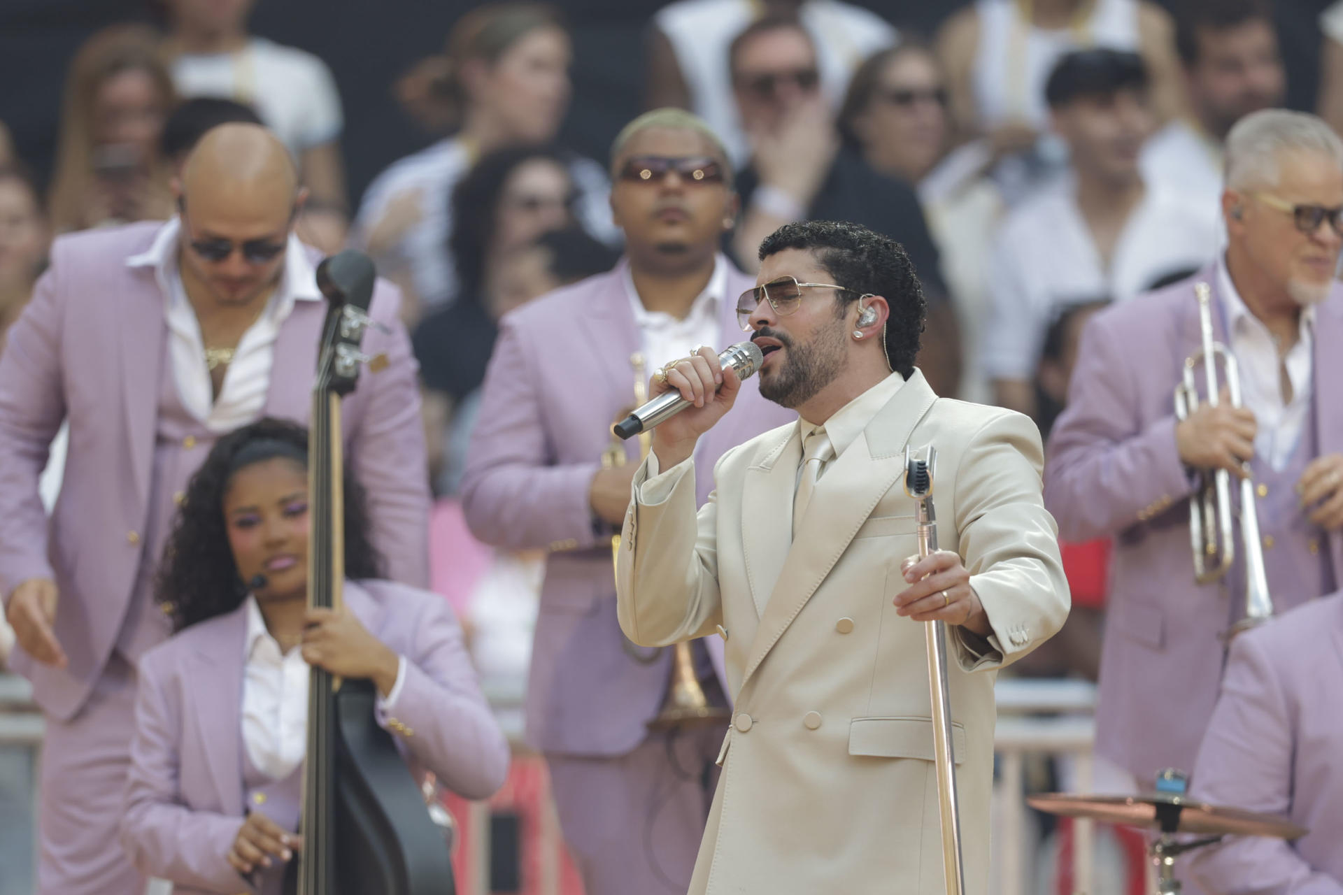 Bad Bunny inicia residencia histórica en Madrid con concierto de casi tres horas