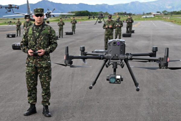 Colombia despliega drones artillados para enfrentar a las guerrillas