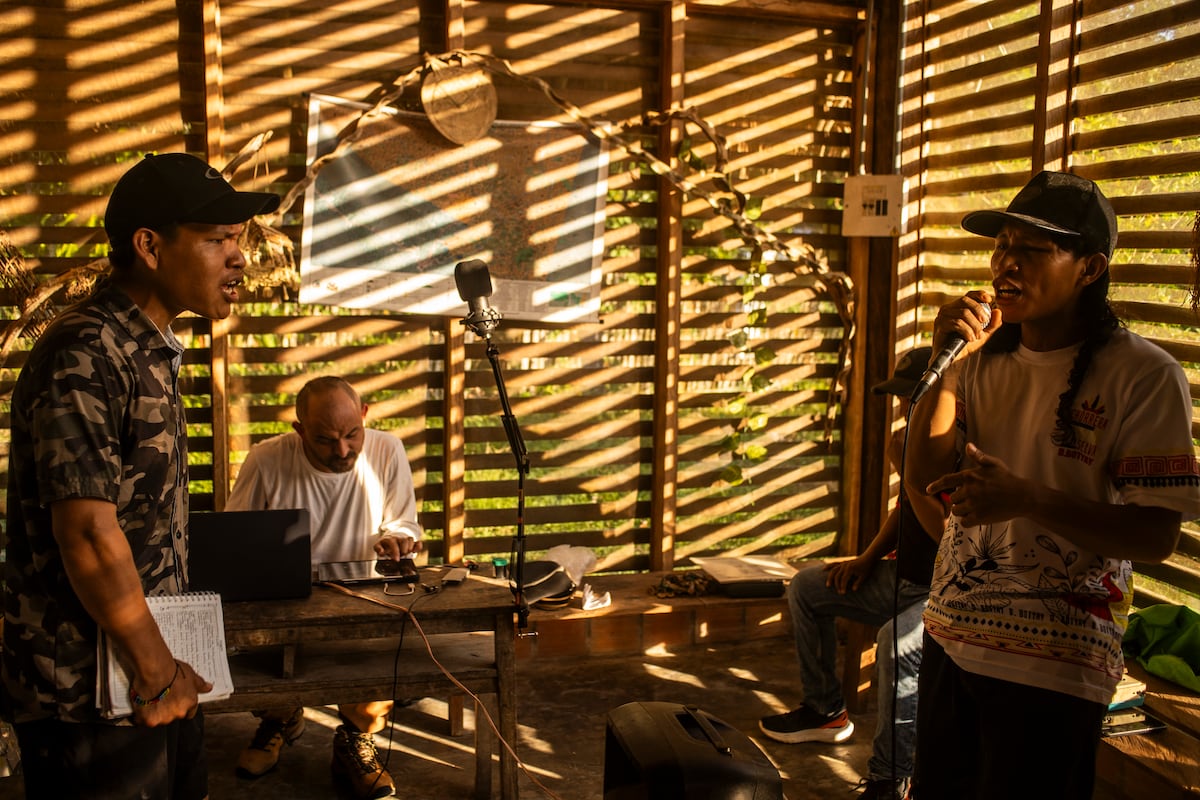 Son de la Selva: el grupo de rap murui que canta la revolución artística cultural en la Amazonía