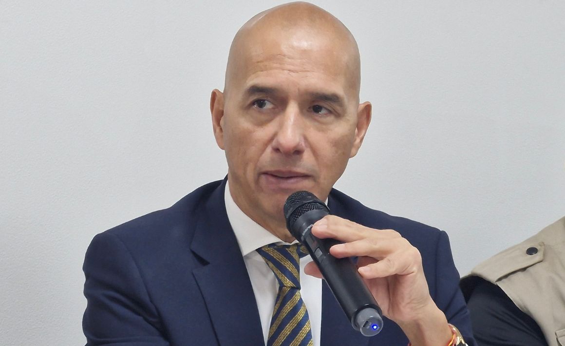 SCJN ordena revisar título porfiriano; YouTube etiqueta contenido con IA