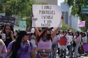 Organizaciones feministas denuncian uso de recursos públicos para Congreso de Masculinidades en Jalisco