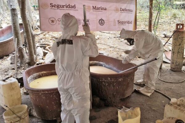 Marina destruye dos narcolaboratorios de ‘Los Mayos’ en Culiacán con pérdida de 215 mdp para el cártel