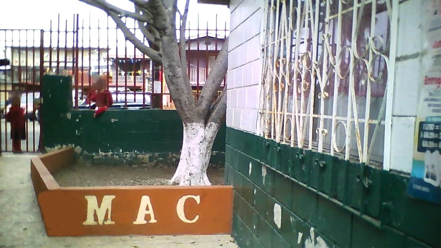 Óscar Hernández recuerda a sus maestros y su trayectoria escolar desde primaria hasta la universidad