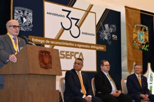 Conmemoran primer año luctuoso del papa Francisco con homenajes en Argentina y la UNAM