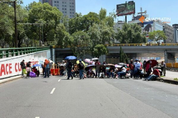 Segob llama al diálogo tras bloqueo de la CNTE en Circuito Interior