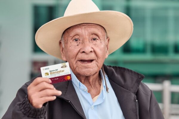 Con 80 años lo secuestraron para marchar y lo abandonaron en el centro de Chihuahua: el lado oscuro de la marcha de Morena