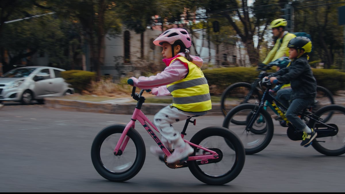Iniciativa Bicibús busca que mujeres lleguen seguras a sus destinos en Ciudad de México