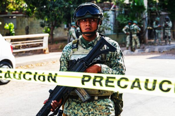 Emite Consulado de EE.UU. alerta de seguridad en Los Cabos tras tiroteo con muerte de connacional
