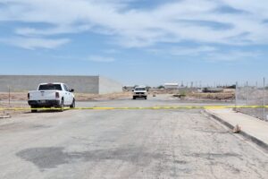 Hallan cadáver de hombre maniatado en colonia Sol del Amanecer en Mexicali