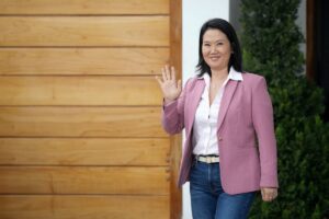 Keiko Fujimori se asegura la victoria presidencial en Perú con ventaja irreversible