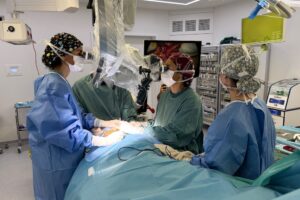 Propone ISSSTE aseguradora pública; urgen anticonceptivos para adolescentes y debate en Baja California