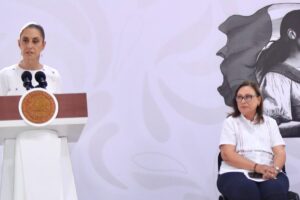 CNTE bloquea medios y Pemex en CDMX y Chiapas; Sheinbaum advierte sobre provocaciones previo al Mundial