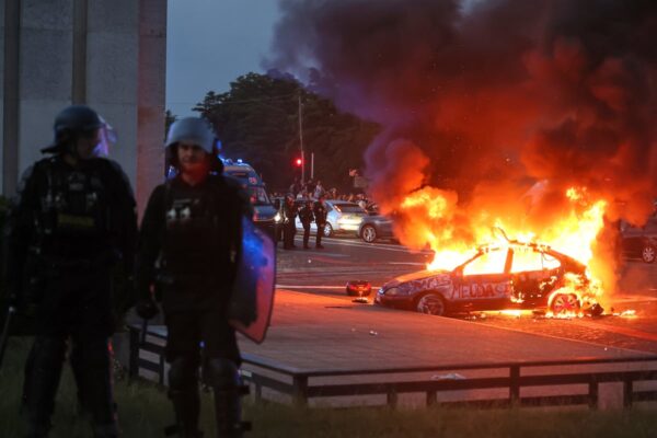 Disturbios tras la segunda Champions del PSG dejan un muerto y 780 detenidos en Francia