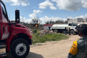 Explosión en bodega clandestina activa Plan DN-III-E y provoca evacuación de 2,000 personas en Tepeaca