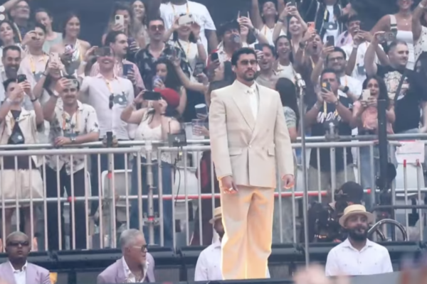 Bad Bunny inicia residencia en Madrid con Myke Towers como invitado