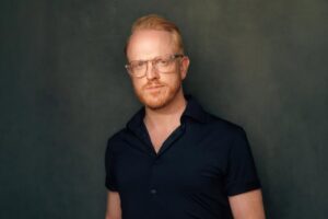 Fallece el actor galés Owain Rhys Davies a los 44 años