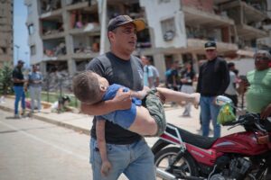 EE.UU. autoriza ayuda y envía 150 mdd tras sismos en Venezuela que dejan 188 muertos