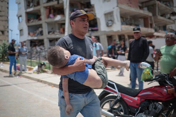 EE.UU. autoriza ayuda y envía 150 mdd tras sismos en Venezuela que dejan 188 muertos