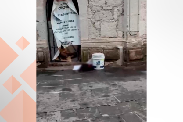 Hallan cabeza de mujer en kiosco de Tarímbaro frente a la Presidencia Municipal