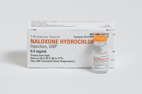 Nueva York instala máquinas expendedoras gratuitas de naloxona en Staten Island