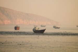 Caída del 15% del petróleo Brent ante rumores de acuerdo entre EE.UU. e Irán