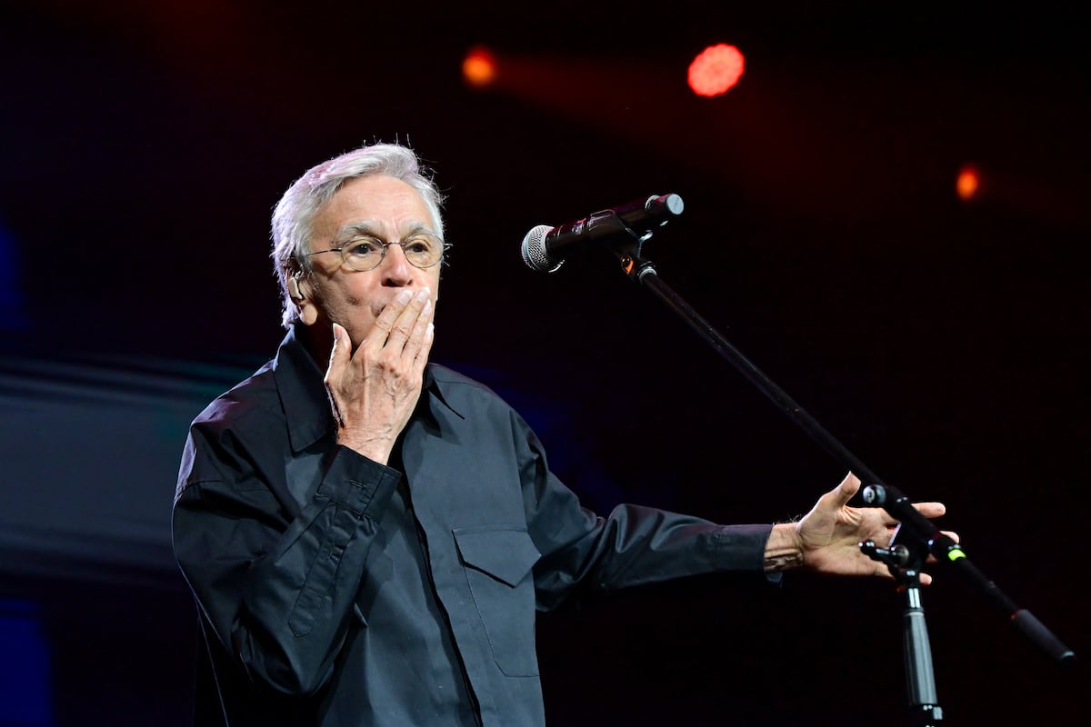 Caetano Veloso inicia gira europea en Lisboa y reflexiona sobre su futuro y la crisis en Brasil