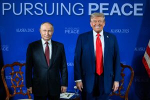 Putin afirma que resolver la guerra en Ucrania es más complejo de lo que Trump creía