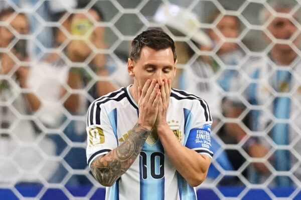 Messi falla penal polémico y luego alcanza 17 goles en el Mundial 2026 ante Austria