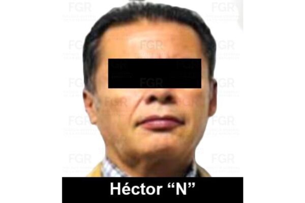 Detienen en Xalapa a exfuncionario del SAT por enriquecimiento ilícito