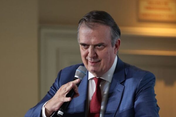 Ebrard asegura que el T-MEC seguirá vigente al menos 10 años sin importar revisión