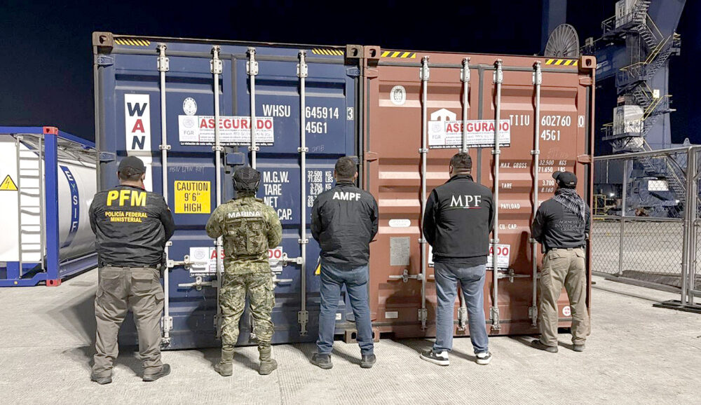 Reportan acribillamiento en Mexicali y señalan montaje de la FGR en aseguramiento de autos de lujo en Ensenada