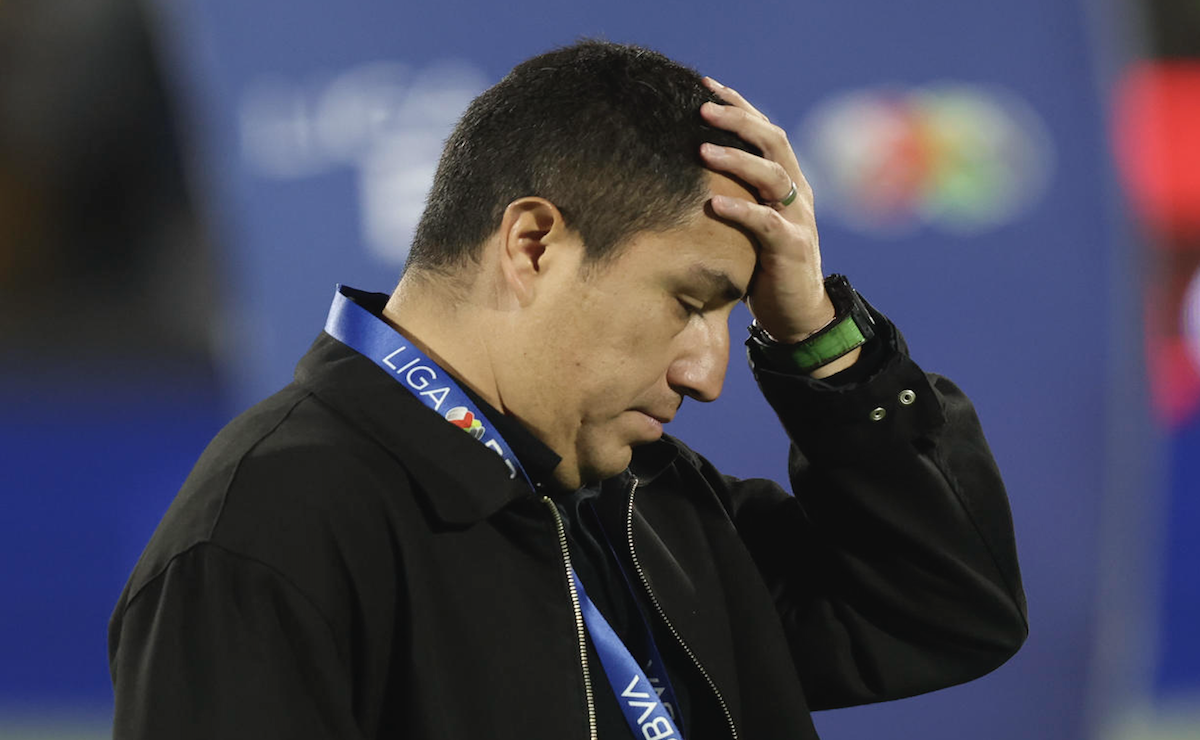 Pumas oficializa la salida de Efraín Juárez tras perder la final del Clausura 2026