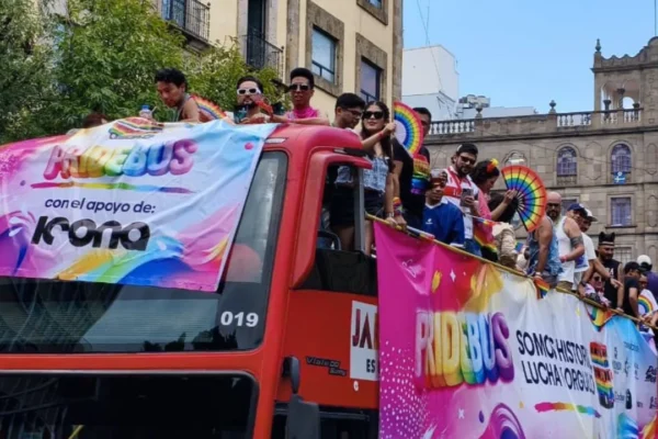 Desfile Pride 2026 llena de color el centro de Guadalajara