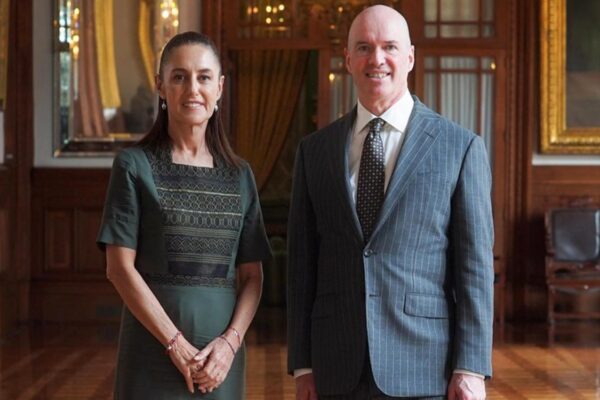 Sheinbaum se reúne con inversionista Ben Horowitz en Palacio Nacional