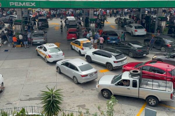 CNTE mantiene bloqueos en Oaxaca y cierra diálogo federal con Sheinbaum
