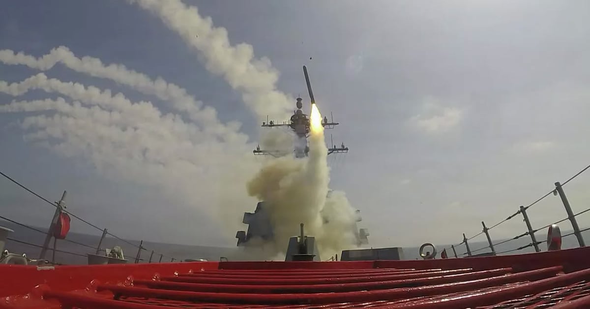 Irán acusa a EE.UU. de violar tregua tras bombardeos en el Estrecho de Ormuz