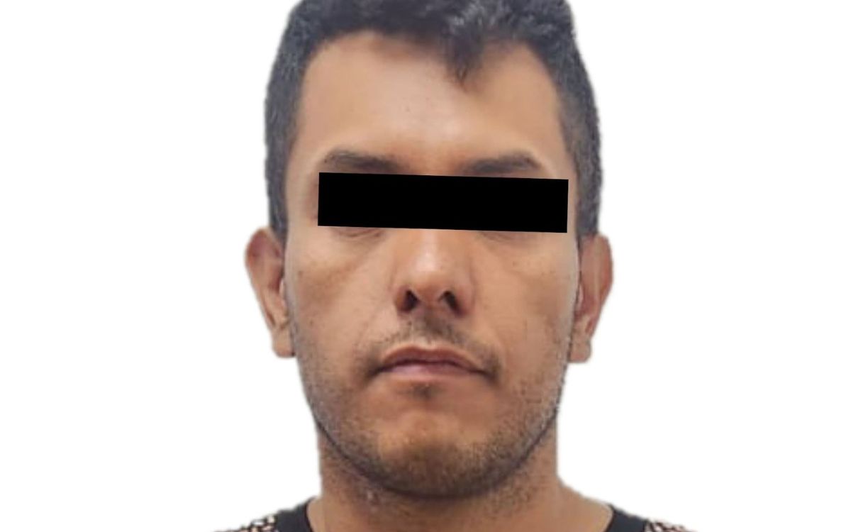 Hombre se entrega tras retener a su familia en Tecámac; no hay heridos