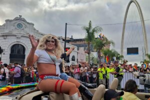 Marcha del Orgullo en Tijuana reúne a 4 mil personas entre celebración y exigencia de derechos
